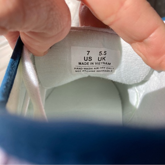 The Bradford Exchange Song’s of Spring Women’s shoes - Picture 8 of 13